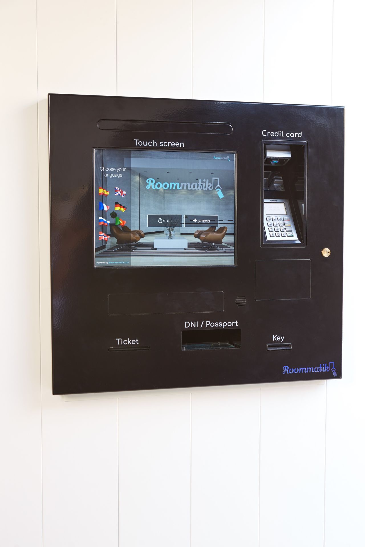 Borne d'accueil interfacée pms et serrure pour hôtel_1