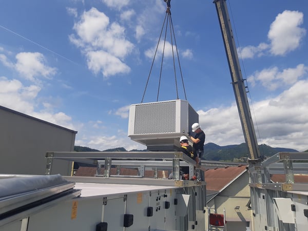 Refroidisseur adiabatique à deux étages pour l'industrie - intrcooll - réduction de 90% de la consommation d'énergie_2