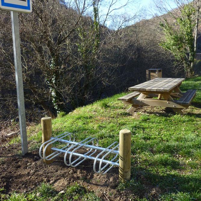 Support Vélo Coudon 3 ou 6 places double face en acier galvanisé_1