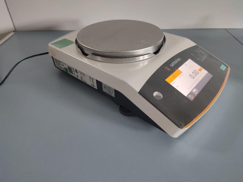 Balance de précision SARTORIUS QUINTIX 1102 1CFR  1100g / 0,01g_1