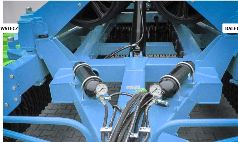 Rouleau agricole Cambridge en 5 sections - repliage hydraulique - largeur de travail 12.3m - Ø 600mm_1
