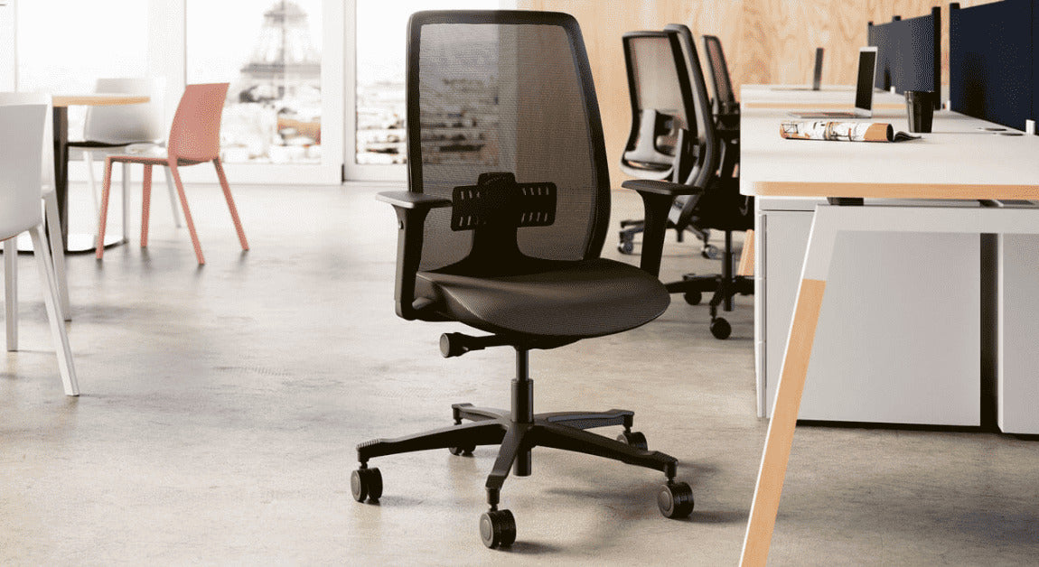 Chaise de bureau ergonomique professionnelle en résille - THENET - Accoudoirs 4D, mécanisme synchrone, garantie 8 ans_1