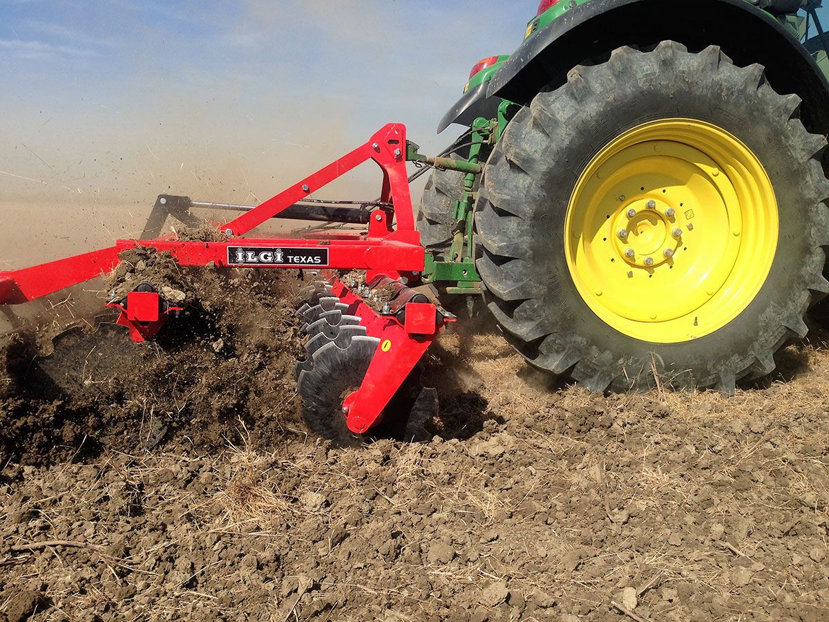 Déchaumeur à disques Texas - İlgi Tarım - largeur 250 à 350 cm - puissance 70 à 110 hp - disques crantés 510 mm_1