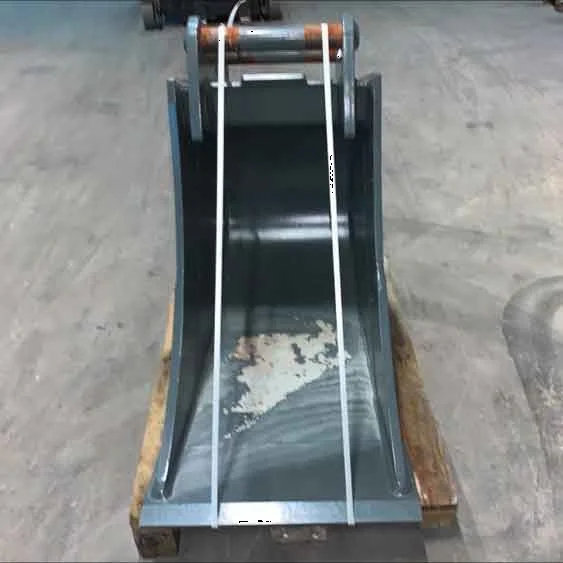 Godet de creuse Egli ETL 160-600 - OilQuick OQ 60 - Construction robuste et géométrie ingénieuse_1