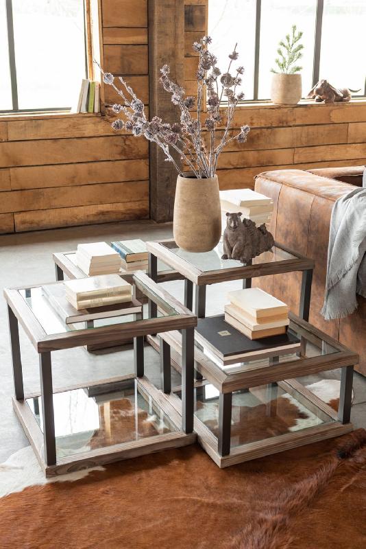 Set de 4 tables basses carrées SQUA - Bois marron et verre transparent - Design sobre et rustique_1