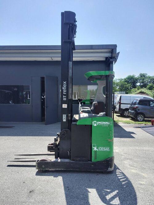 Chariot à mât rétractable BT RRE160 1566 - disponible en occasion et en location de courte à longue durée_1