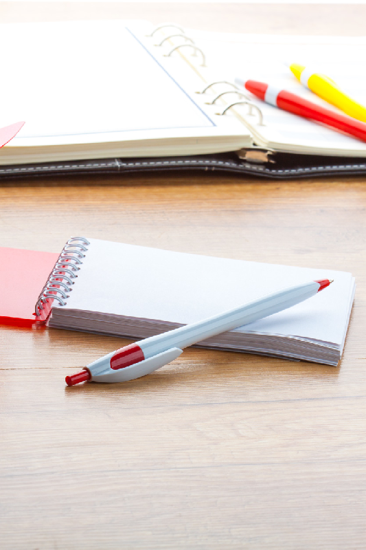 Stylo à bille en plastique - encre bleue - couleur rouge - 7g_1