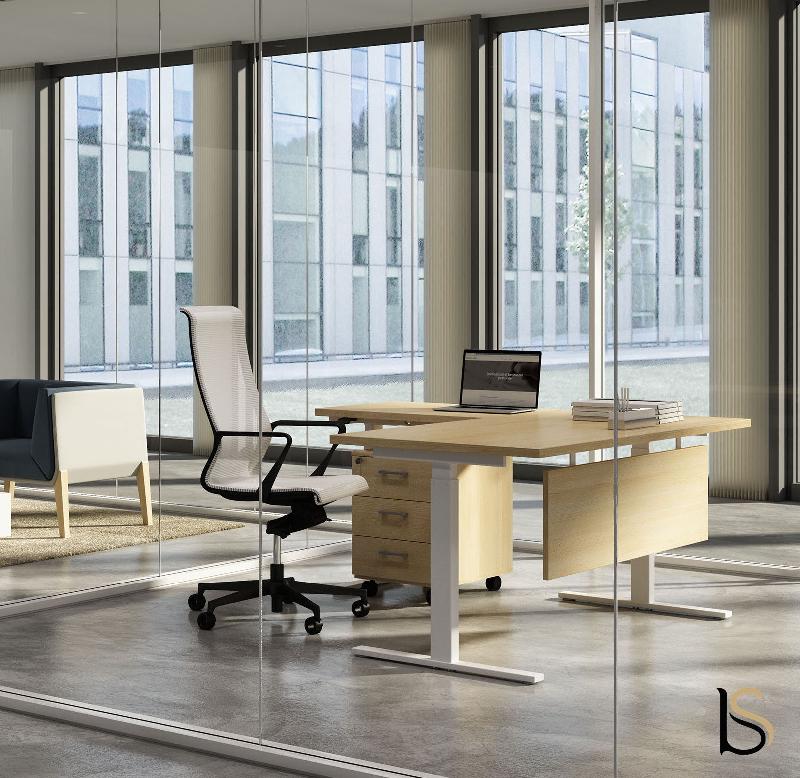 Bureau d'angle électrique réglable en hauteur - Quadrifoglio - Non, Non, 140, Hêtre_1