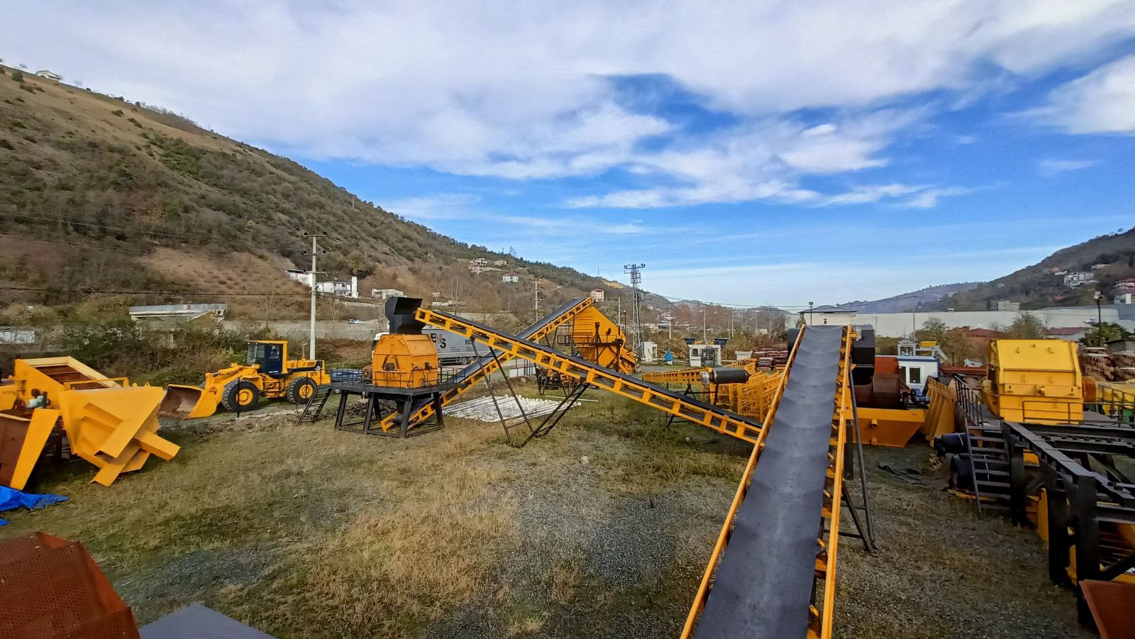 Méga Installations de Concassage et de Criblage - BEYAZLI GROUP - Haute qualité et économie avec garantie étendue_1