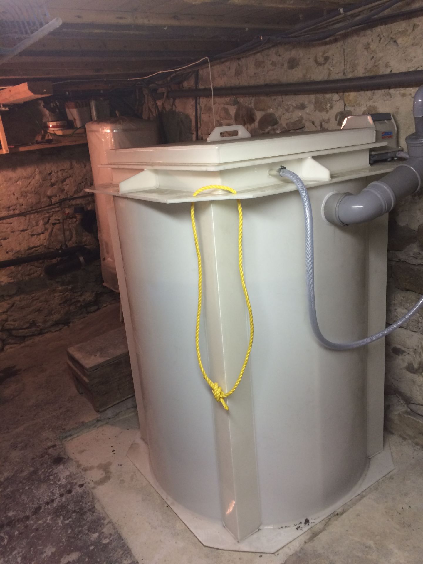 Micro station d'assainissement hors-sol 8 habitants_1