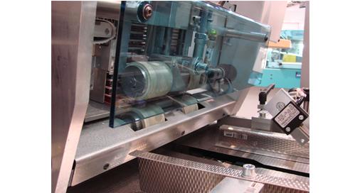 Margeurs à navette - Pour produits épais - Commande automatique et servomoteur_1
