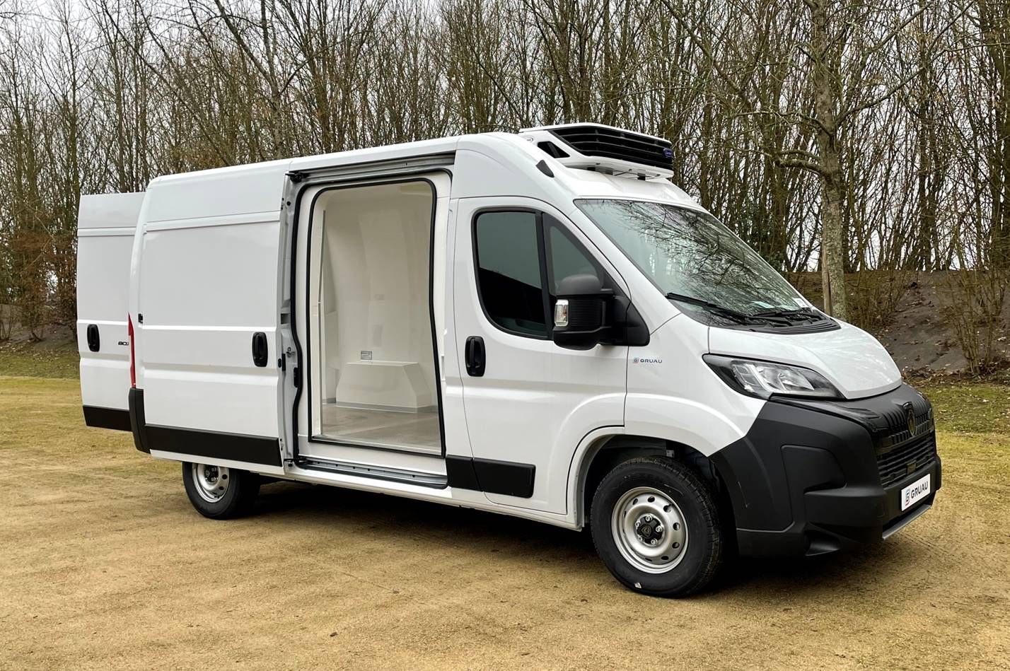 Véhicule frigorifique à cellule intégrée IsoCity 7,7 m3 ou 9,3 m3 -  Peugeot Boxer - Froid positif ou négatif_1