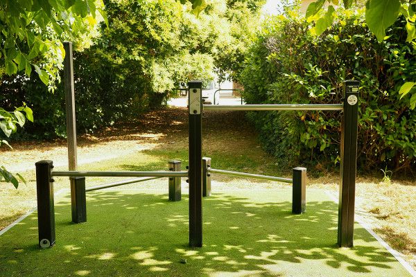 Barres d'appui senior - parcours de santé métal - Proludic - 2,30 m de largeur - JPS18-S-M_1