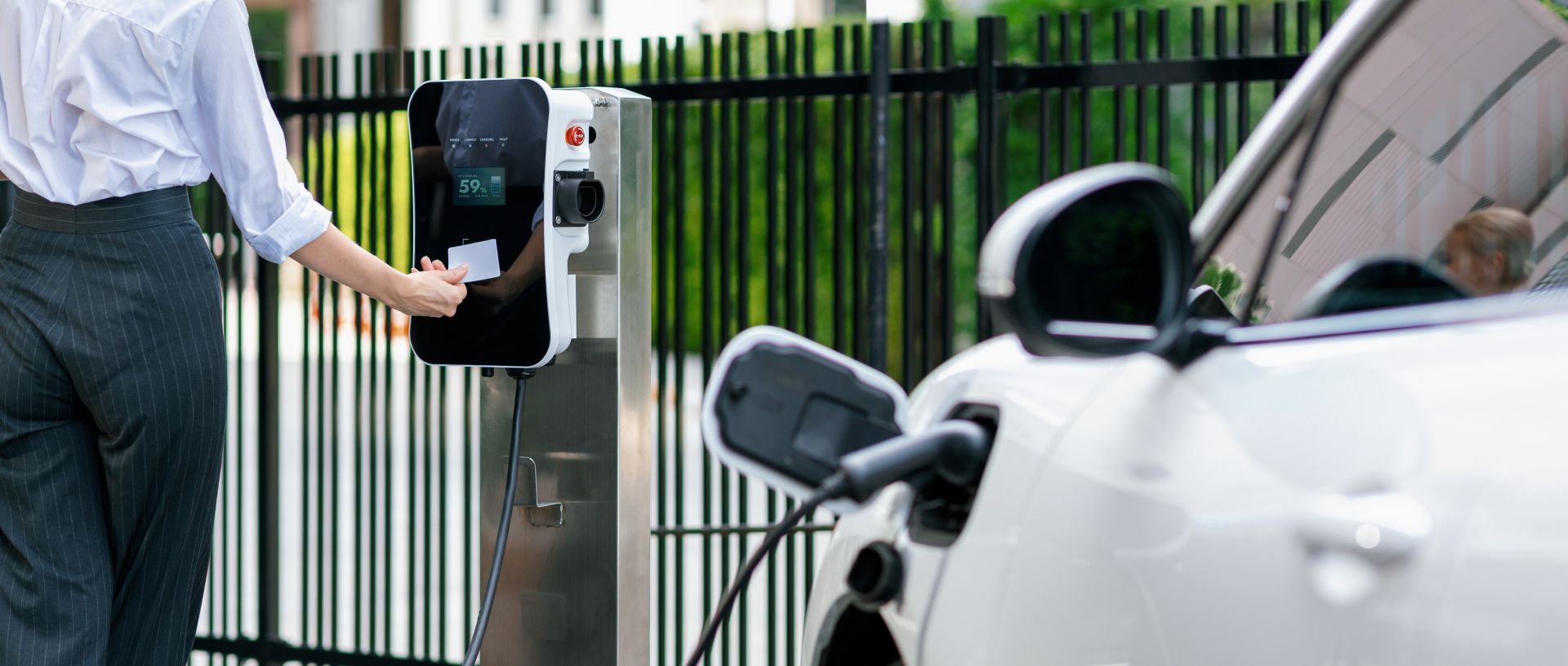 Carte Recharge Électrique - Accès simplifié aux bornes de recharge VE_0