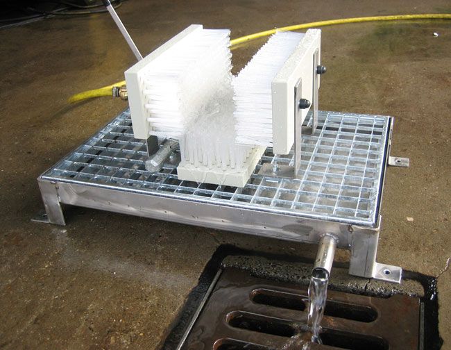 Lave-bottes pour chaussures de travail_1