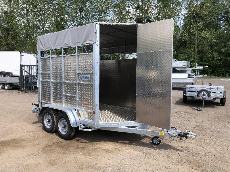 Remorque pour transport d'animaux - 3 places - 3,20 x 1,80 x 2,20 m - 3000 kg - MAGNUM VAN BOVIN 300VB5_1