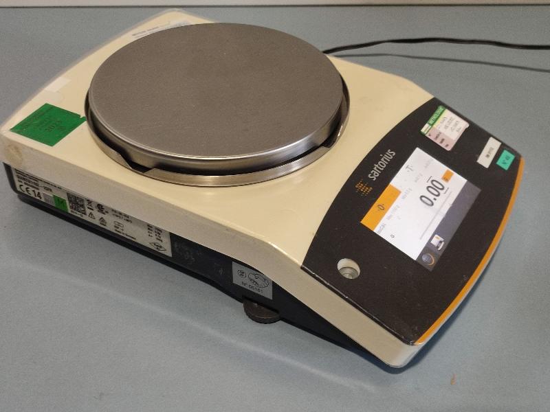 Balance de précision SARTORIUS QUINTIX 1102 1CFR  1100g / 0,01g_1