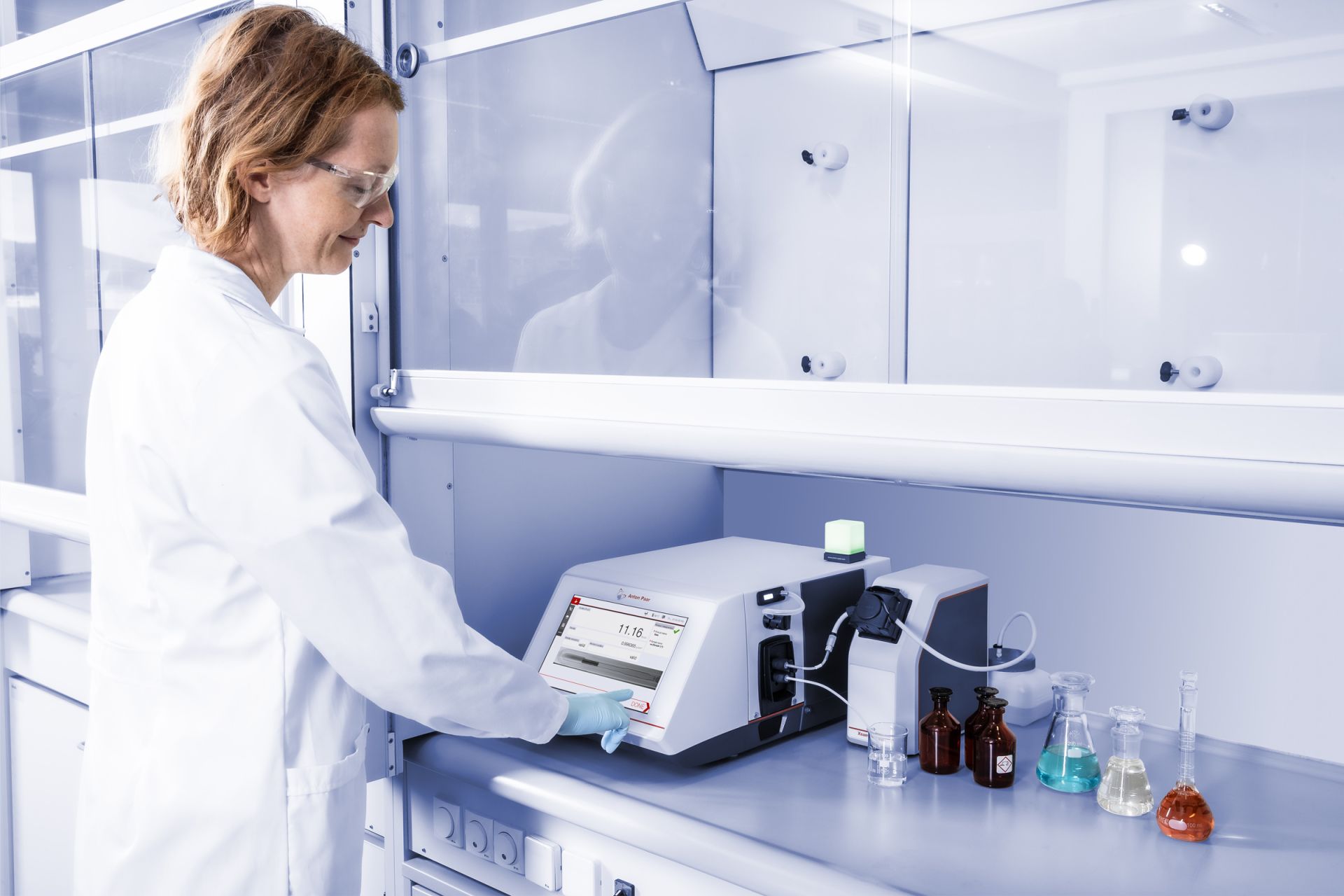 Changeur d'échantillons unique avec pompe péristaltique : Xsample 3100_1