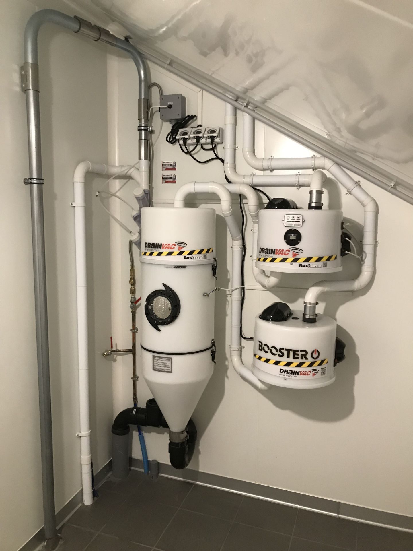 Aspirateur Boulangerie - Eaux / farines et four_1