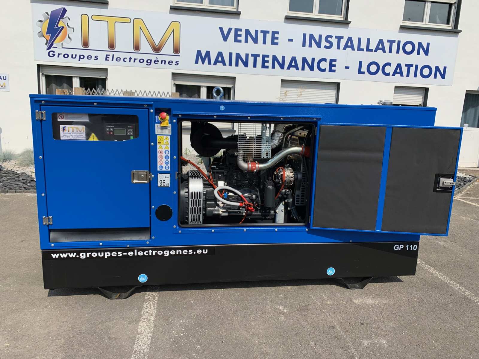 Groupe électrogène d'occasion - IVECO - 110 KVA_2