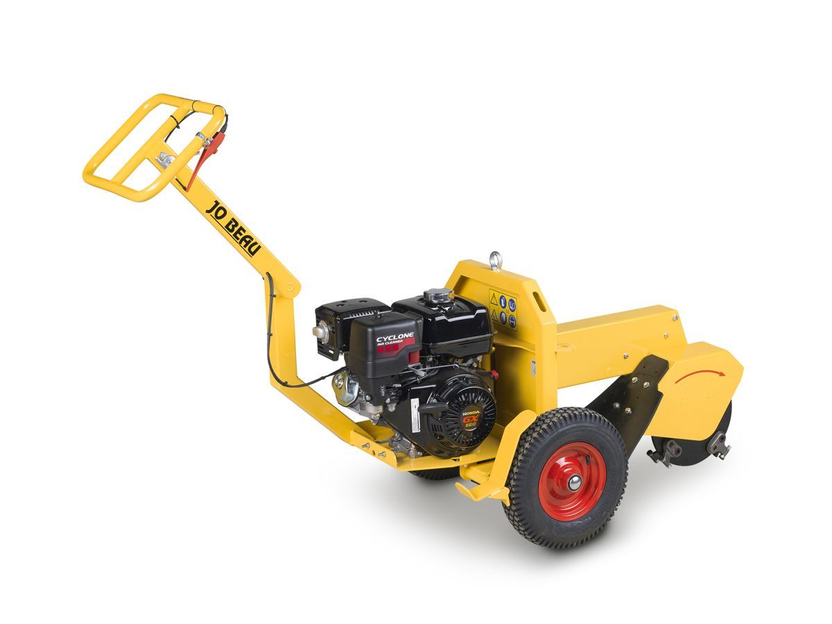 B13-90 - rogneuse de souches - jobeau - puissance 13 cv_1