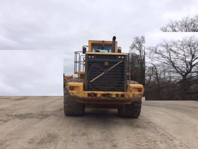 Chargeuse sur pneus volvo l 330_1