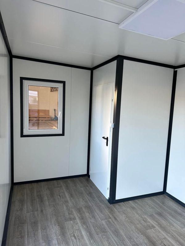 Bureau de jardin 15 mètres carrés - bien isolé avec grande façade vitrée et finition moderne_1