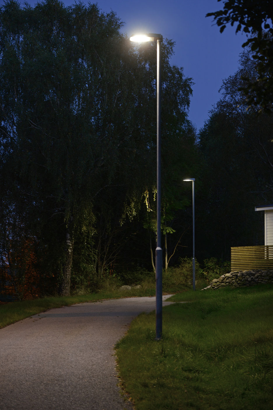 Luminaire d'éclairage public Evolume 1 740 CLO - LED 96W - 10300 lm - Aluminium - Hauteur conseillée 8m_2