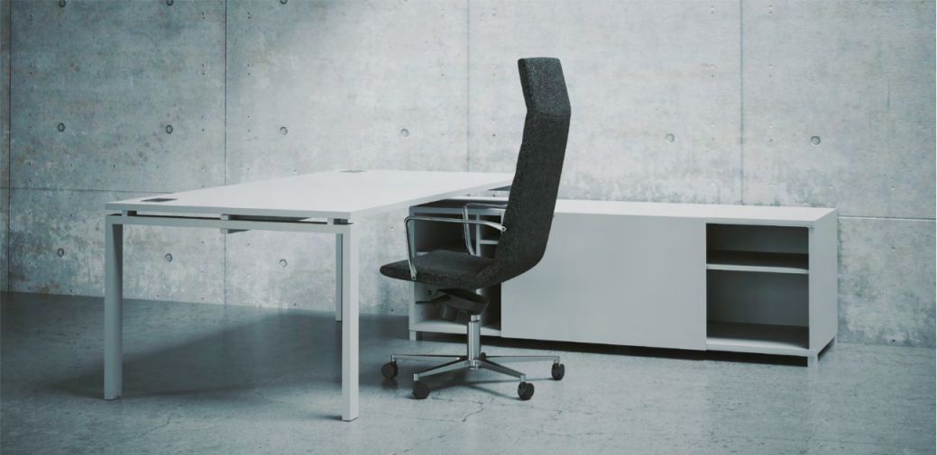 Bureau de direction avec retour - Astro - design sobre avec pied métal Arche et plateau surélevé_1