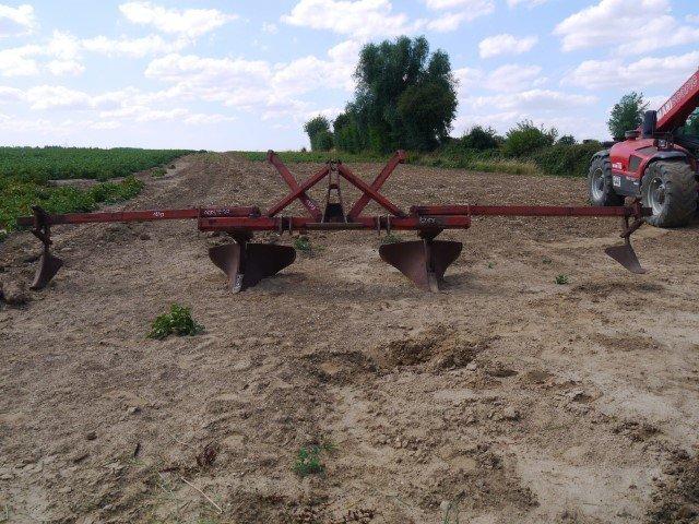 Butteuse agricole NC - Formeuse de billons en occasion - Largeur 1m75 - 2 socs traceurs_1