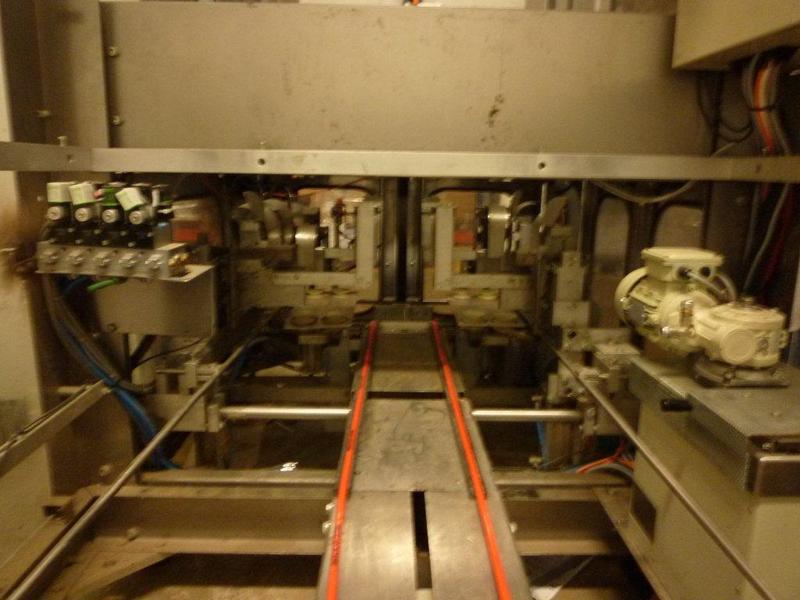 Barquetteuse MECASYSTEME BMF 05 - format mini 500x300x100 à 600x400x210, capacité 100 découpes, neuf_1