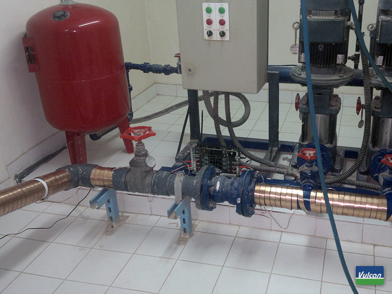 Système anti-calcaire électronique Vulcan S100 - écologique, programmable et adapté aux canalisations jusqu'à 6