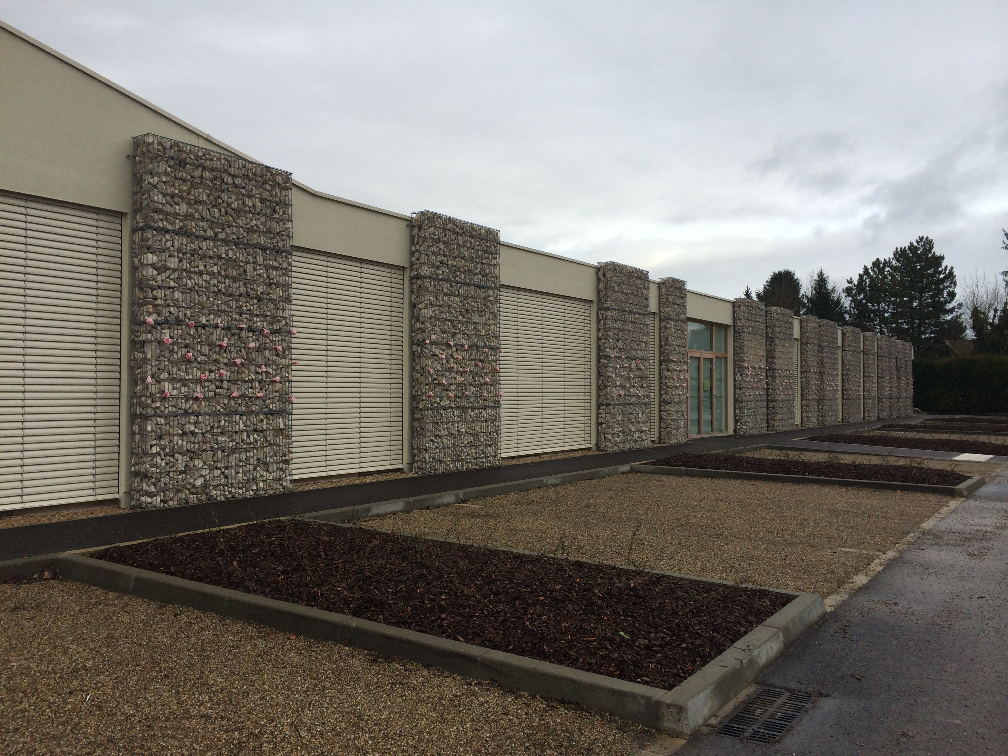 Mur d'habillage en Gabion STONEBOX_1