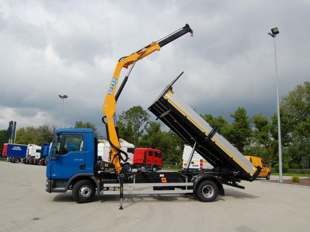 Grue auxiliaire light 100 - Effer - pression 340 bar - capacité 2 à 0 txm_1