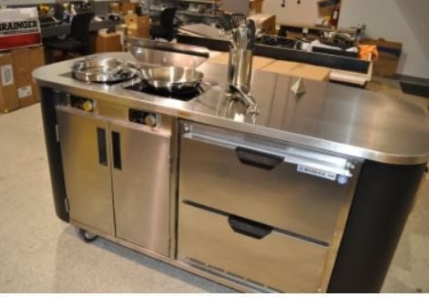 Cuisine mobile à induction - Alpina - Haute gamme avec système de filtration d'air et tiroirs réfrigérés_1