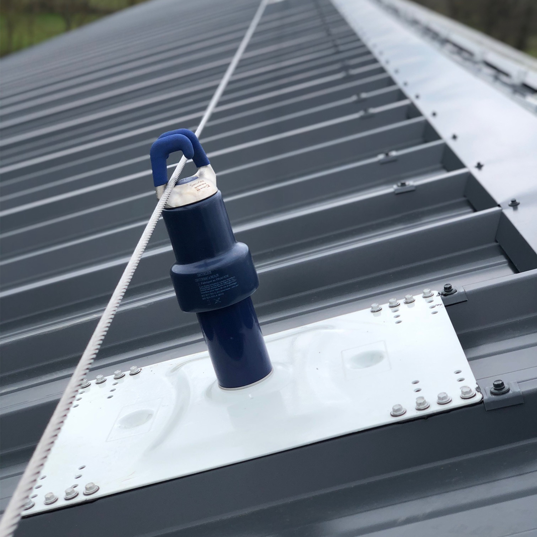 Ligne de vie standard à passage semi-automatique - SecurLine - Conforme BS EN-795-C 2012 - Utilisable par 3 personnes_1