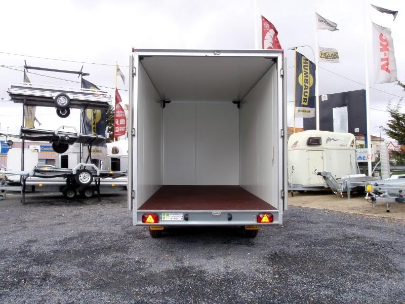 Remorque fourgon - Humbaur 5216 / 5224 - 2 essieux freinés, panneaux sandwich 45 mm, PTAC 3000 kg_1