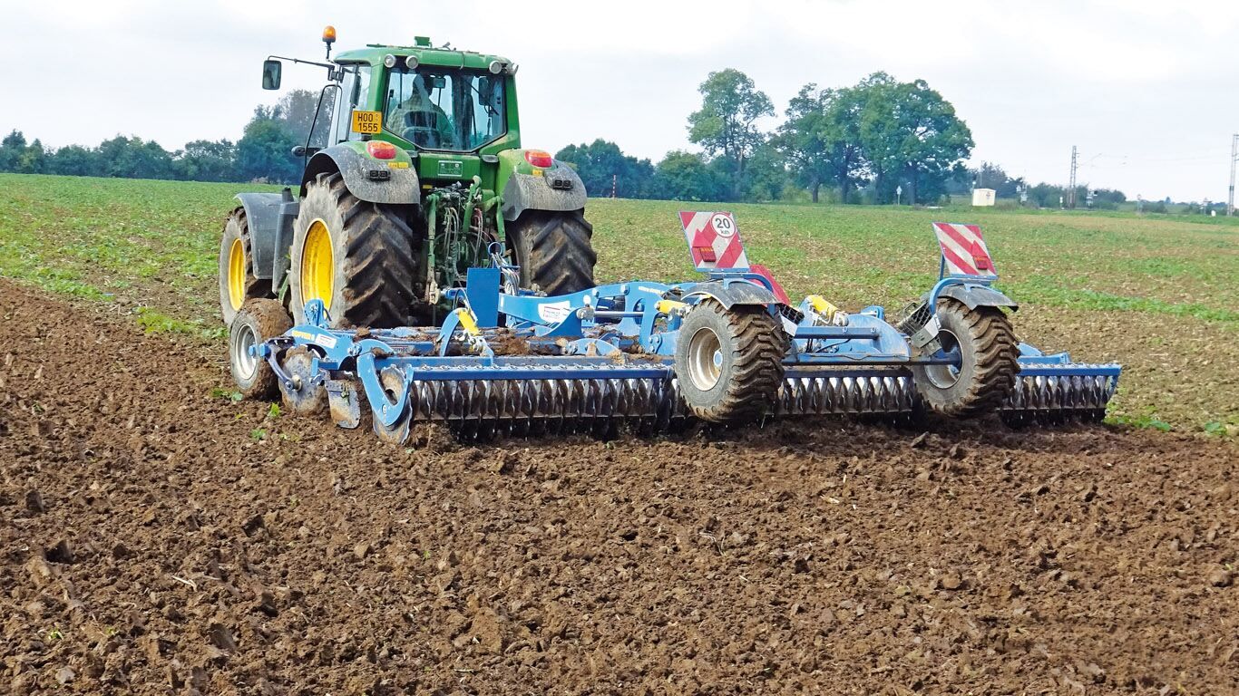 Machine agricole Softer 6 PS avec disques crénelés pour un travail intensif du sol
