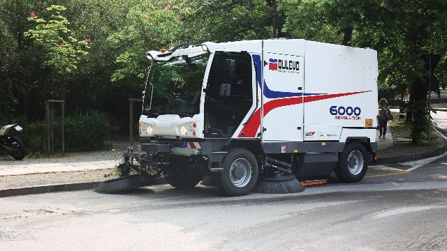 6000 - Balayeuse de voirie Dulevo - 6.2 m3 - Diesel - Filtration Gore® et PM10_1