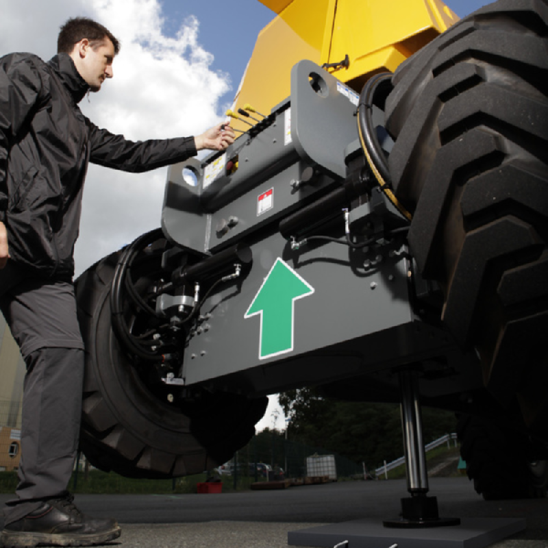 Nacelle Articulée HT43 RTJ PRO  idéale pour vos travaux en hauteur tout terrain en Alpes  -  disponible en achat neuf et en location de courte à longue durée_1