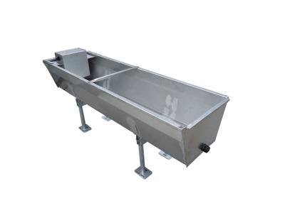 Auge inox basculante pour élevage bovin - Réf : AUGINOX  -  ORELA_1