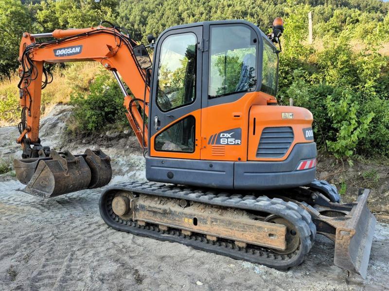 DOOSAN dx85r-3 pelle a chenilles 8,5t_1