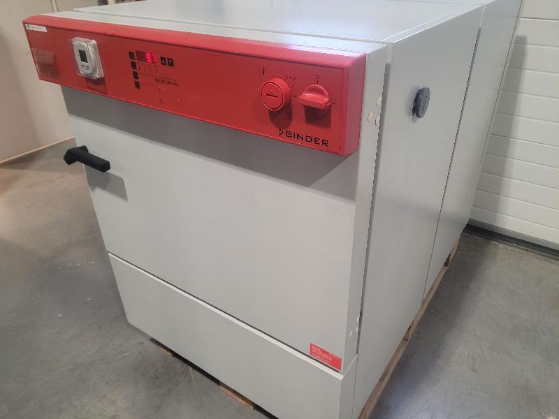 Incubateur / étuve réfrigéré BINDER KB-115 avec convection forcée 100°C_1