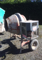 Bétonnière VITO VT480 - Moteur Honda GX - Cuve intérieure propre - Timon et rampe - Révision OK_1