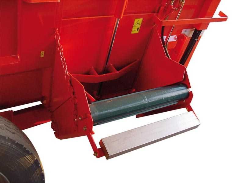Vm2 10 - mélangeuse agricole Supertino - 2 vis verticales - capacité jusqu'à 23 m3 - poids à vide 5000 kg_1