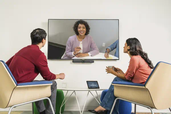 Barre de visioconférence tout-en-un Poly Studio X30_1