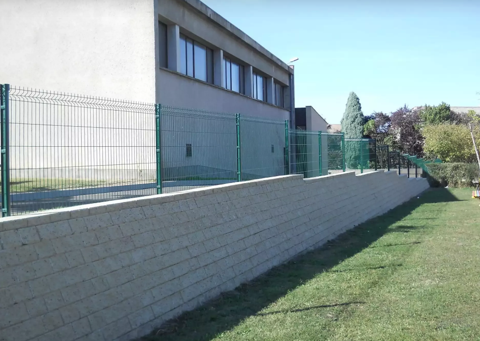 Bloc béton pour soutènement, parement, merlon, protection de digues, ou berge de rivière - PIERAMUR - Pomel béton_1