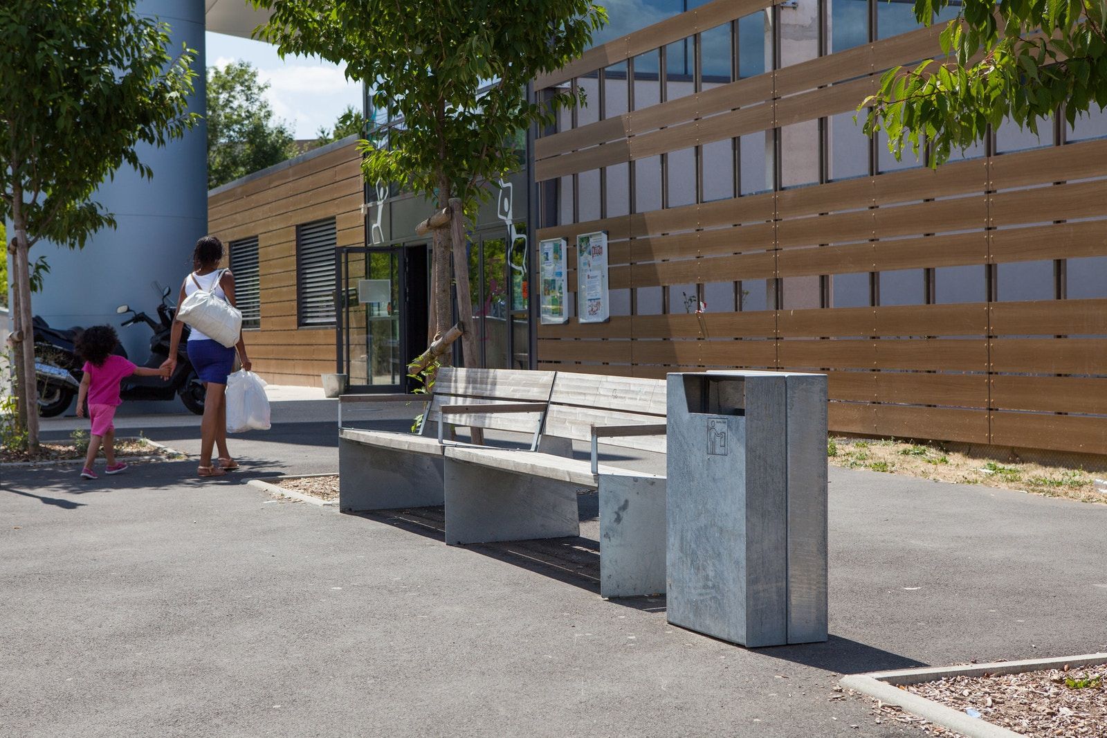 Bloc - poubelle publique - vestre - 100 à 140 litres_1