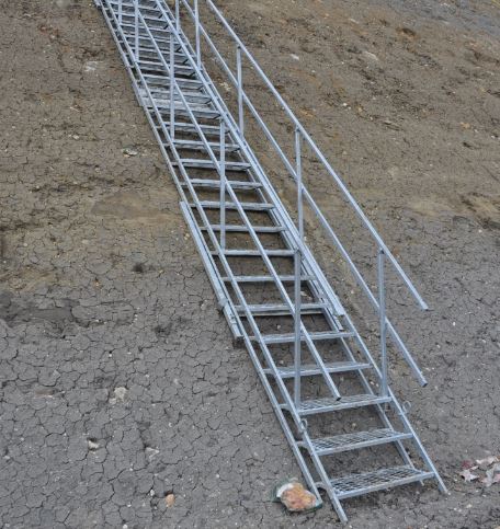 Escalier de chantier Emap Eco - Acier galvanisé à chaud - Marches antidérapantes - Hauteur 0,51 à 4,15m_1