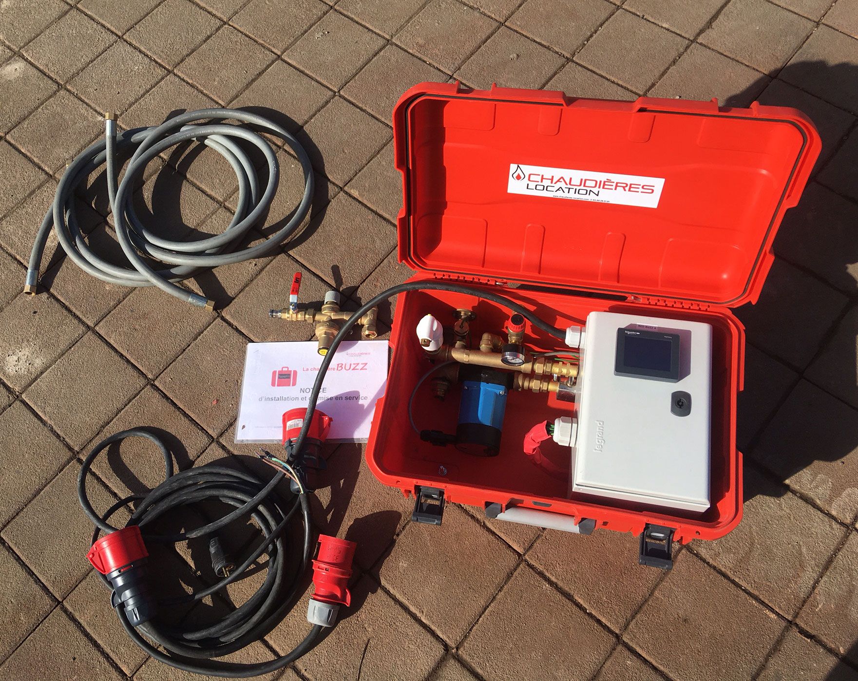 Location chaudière electrique ultra compacte (valise) pour plancher chauffant_1